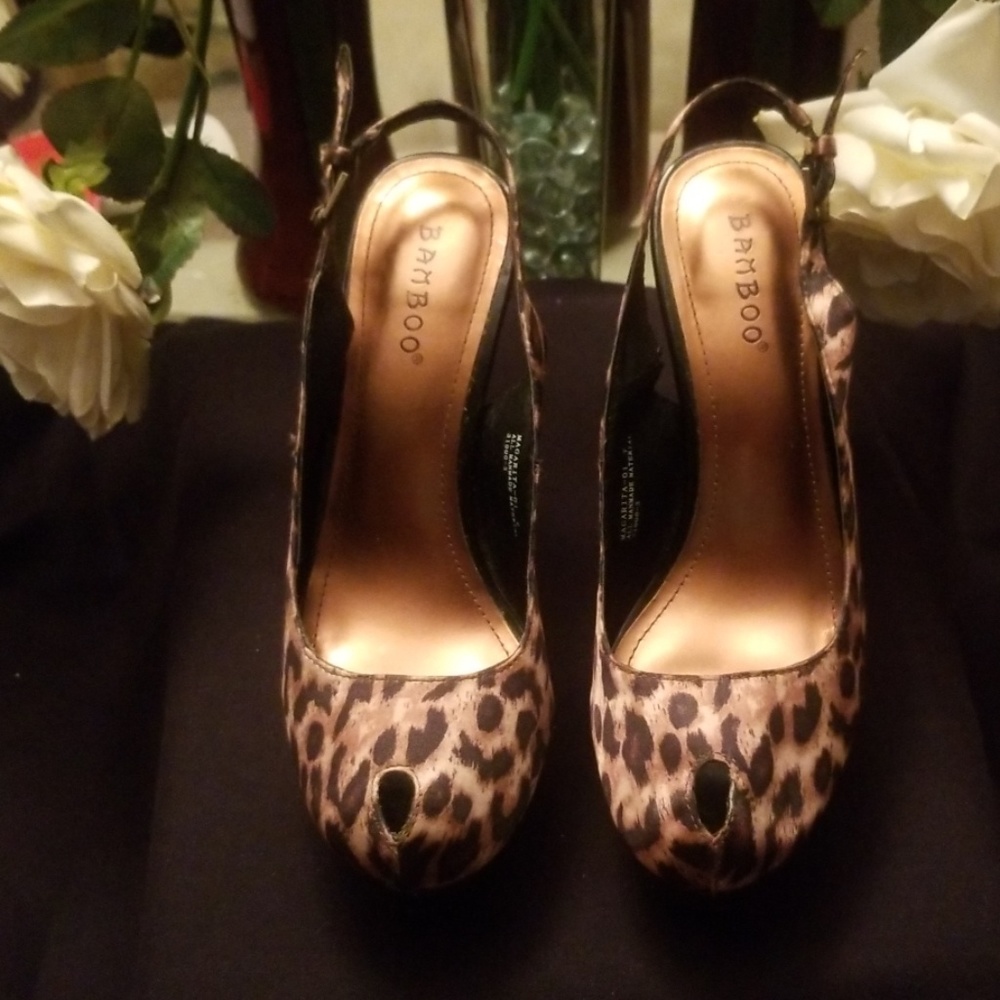 Peep Toe Shoe